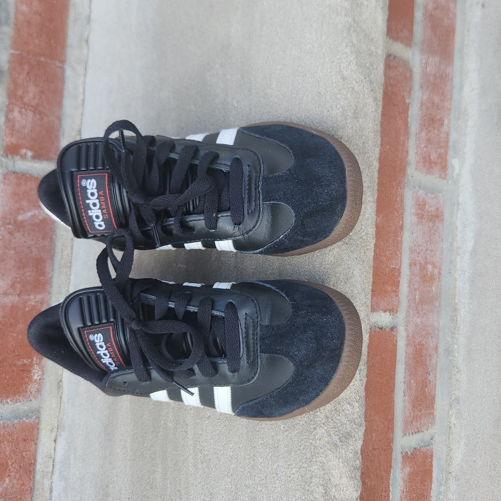Adidas Samba 4 trainers kids Size 5.5